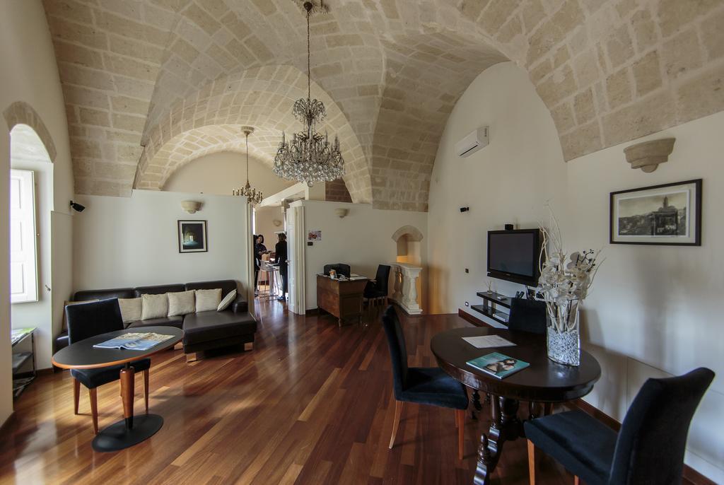 Alla Dimora Di Chiara Suite And Rooms Matera Zewnętrze zdjęcie
